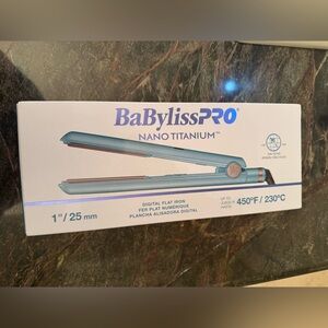BaBylissPRO Nano Titanium Flat Iron - Blue